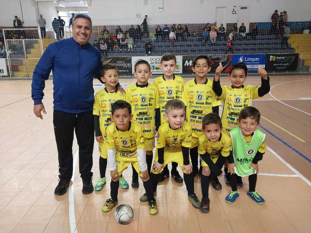 Escolinha do Galera Futsal participa da Copa Ki-Bola