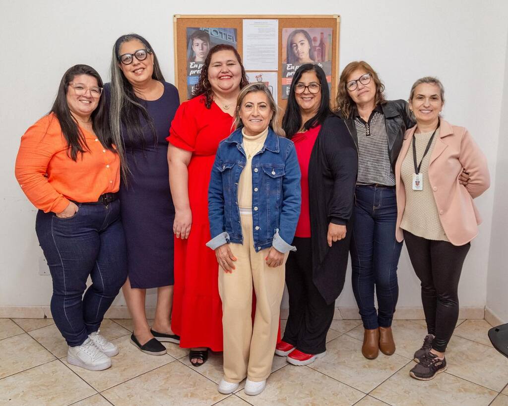 CANDIDATAS A CONSELHEIRAS TUTELARES DE PASSO DE TORRES PEDEM VOTOS