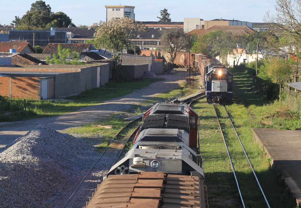 Linha de trem Pelotas - Rio Grande volta ao debate