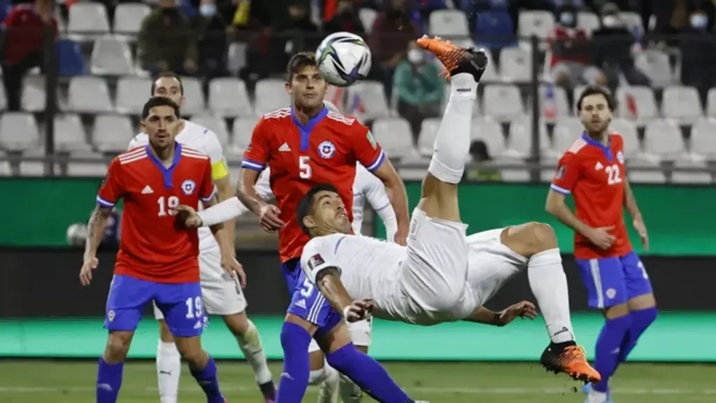 Uruguai e Chile se enfrentam por vaga nas Eliminatórias da Copa do Mundo