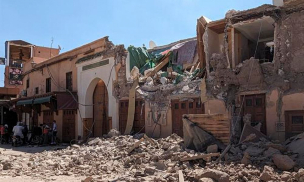 Passa de 2 mil o número de mortos em terremoto no Marrocos