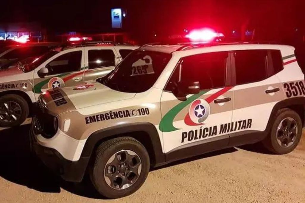 Homem é morto dentro de casa com vários disparos de arma de fogo no Arroio do Rosa