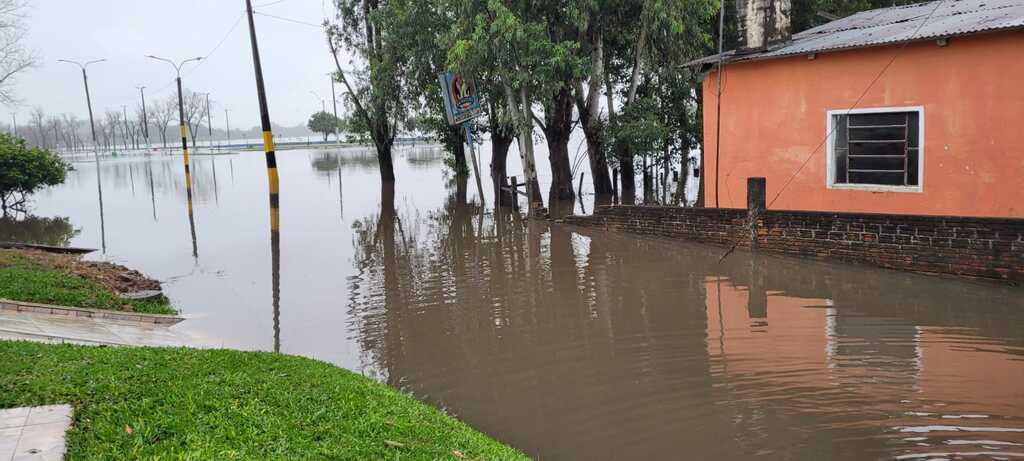 Chuvas já deixam cerca de 300 moradores desalojados na Região Central do Estado