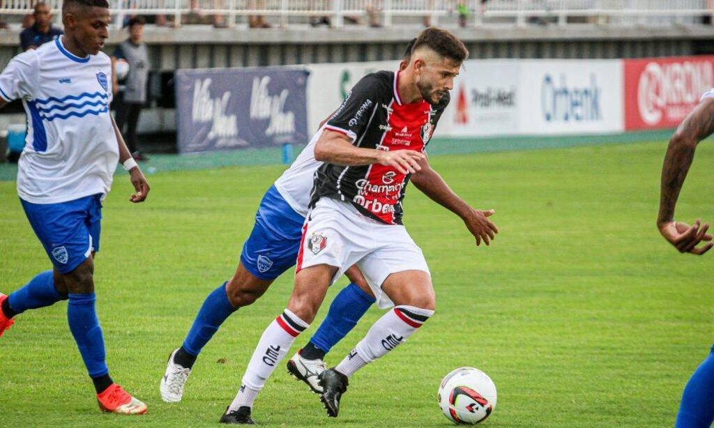 Barra enfrenta JEC pela Copa Santa Catarina