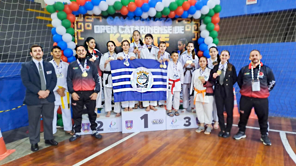 Equipe da FME de Capinzal conquista o 3º lugar geral no Campeonato Open de Karatê em Itajaí