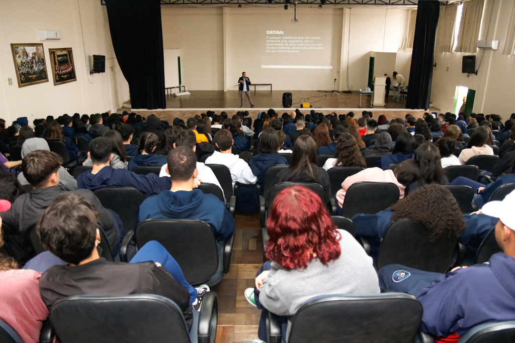 Conscientização antidrogas mobiliza mais de 3 mil estudantes em Lages