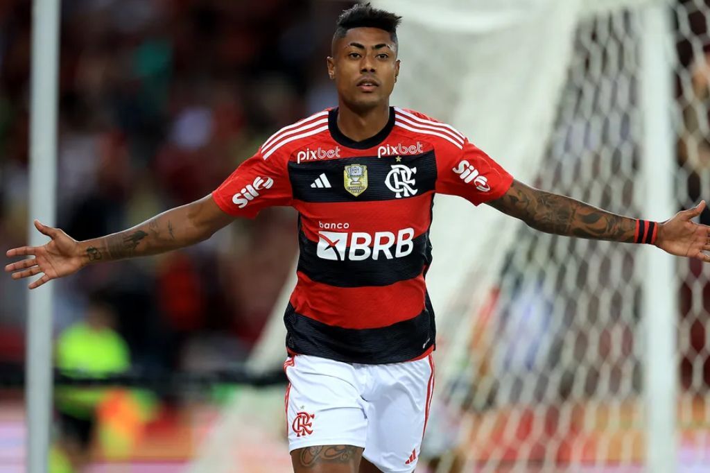  - Bruno Henrique tem contrato até o fim do ano com o Flamengo — Foto: Buda Mendes/getty