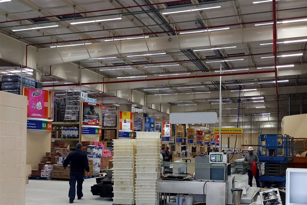 Rede de supermercados tem 230 postos de trabalho abertos em Santa Maria e outras cidades do Estado