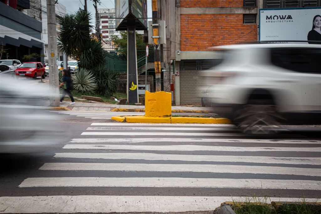 Dados revelam que mais de uma pessoa, em média, é atropelada por mês na faixa de pedestres em Santa Maria