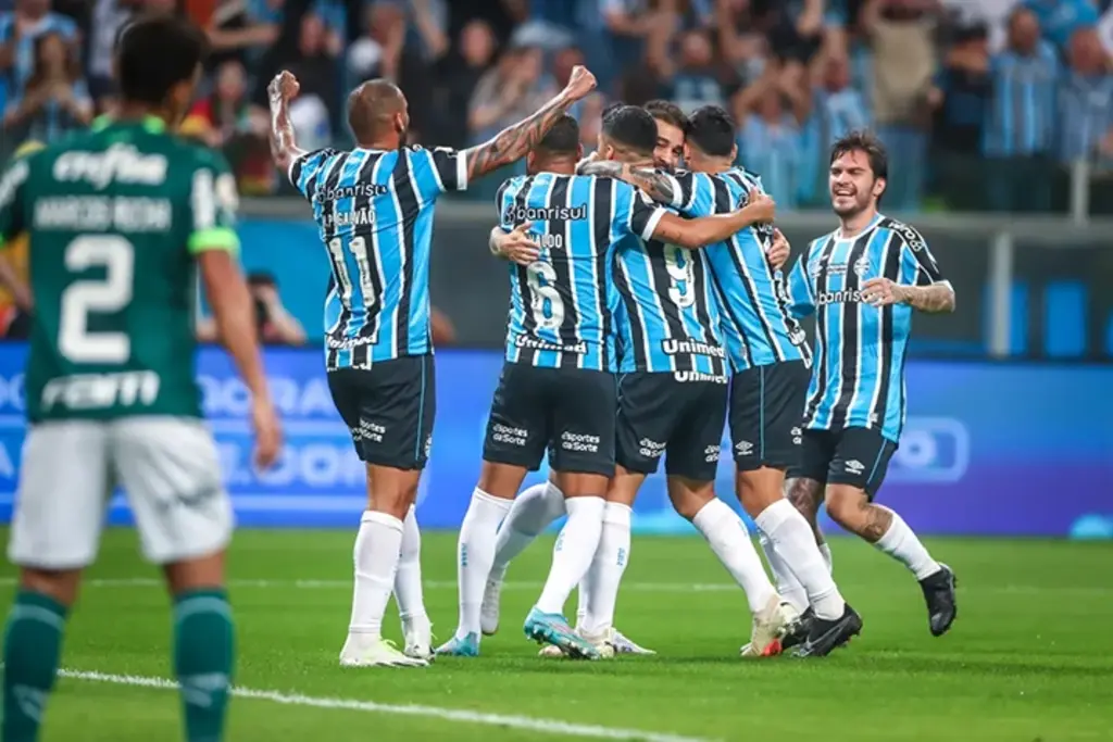 Grêmio terá dois jogos fora de casa