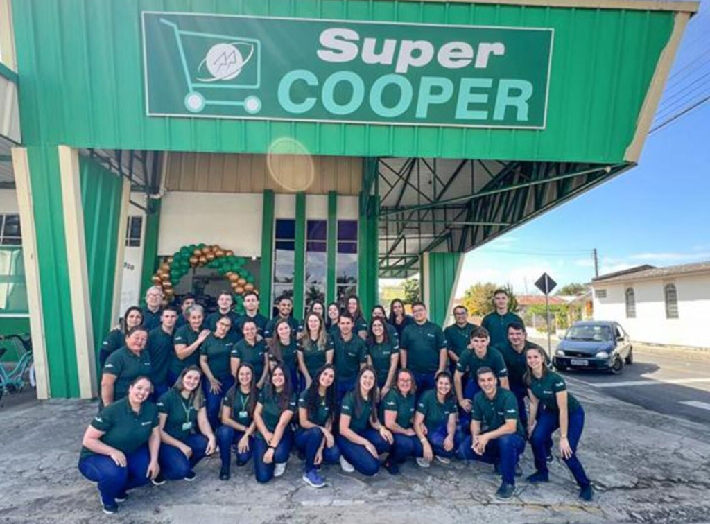 REDE DE SUPERMERCADOS SUPERCOOPER COMEMORA ANIVERSÁRIO COM NOVA IDENTIDADE VISUAL EM SÃO JOÃO DO SUL