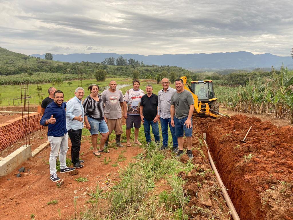 COMUNIDADE DO JACARÉ TERÁ ÁGUA POTÁVEL 
EM BREVE EM TORRES