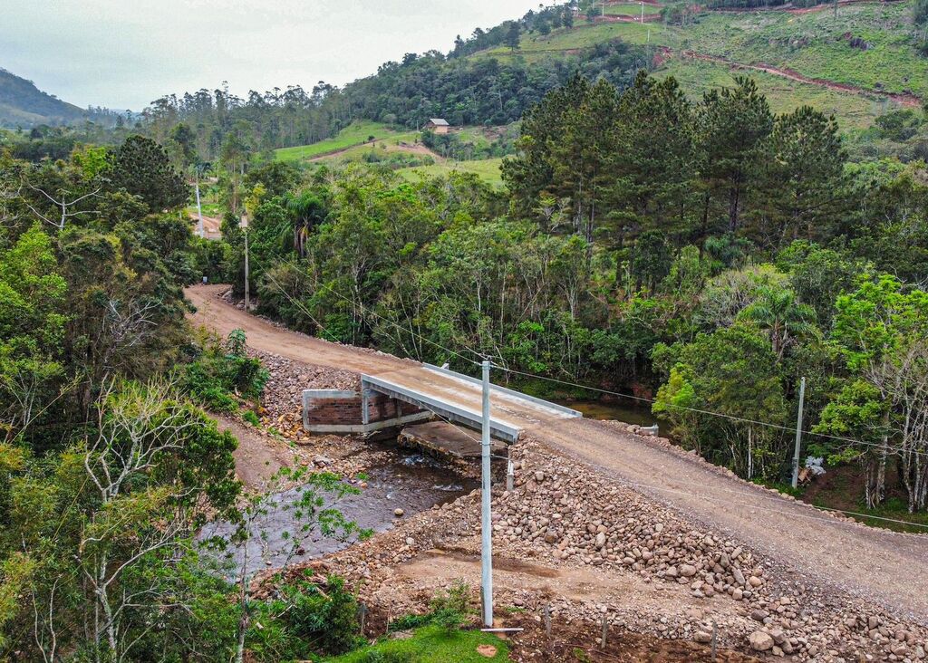 PONTE QUE LIGA FORTALEZA A VISTA ALEGRE É FINALIZADA PELA PREFEITURA DE PRAIA GRANDE
