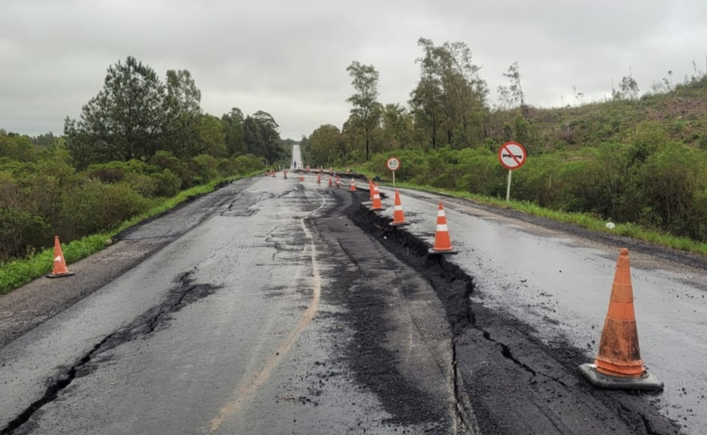 Divulgação PRF - Para quem se desloca de Pelotas para Bagé e Santana do Livramento, a orientação é utilizar a BR-392, por Canguçu/Santana da Boa Vista