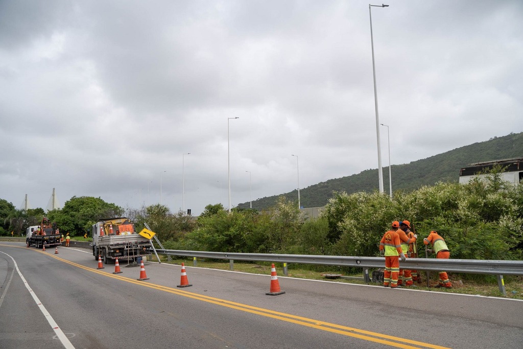 CCR VIACOSTEIRA INFORMA CRONOGRAMA SEMANAL DE OBRAS NA BR-101 SUL/SC
