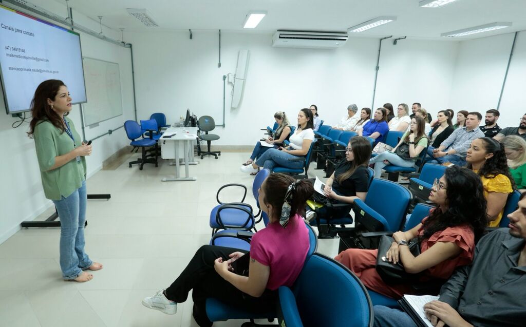 Novos médicos da Saúde da Família se preparam para contribuir com Joinville