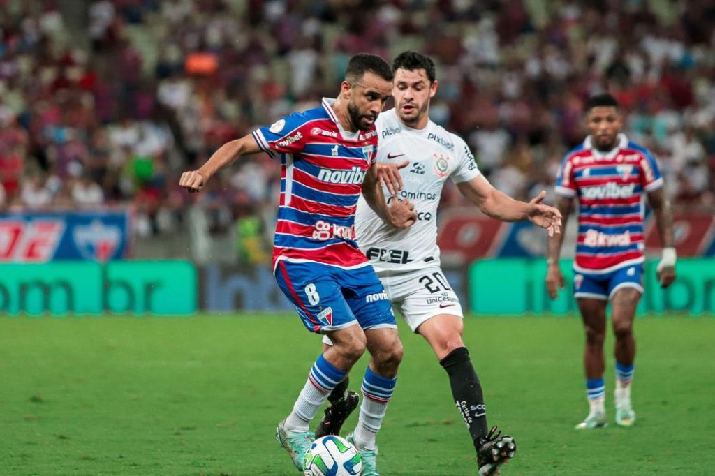 Corinthians e Fortaleza disputam vaga na final da Sul-Americana