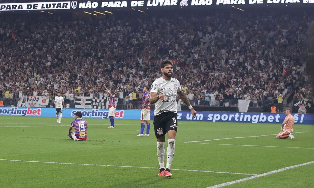 Corinthians e Fortaleza ficam no 1 a 1 na ida da semi