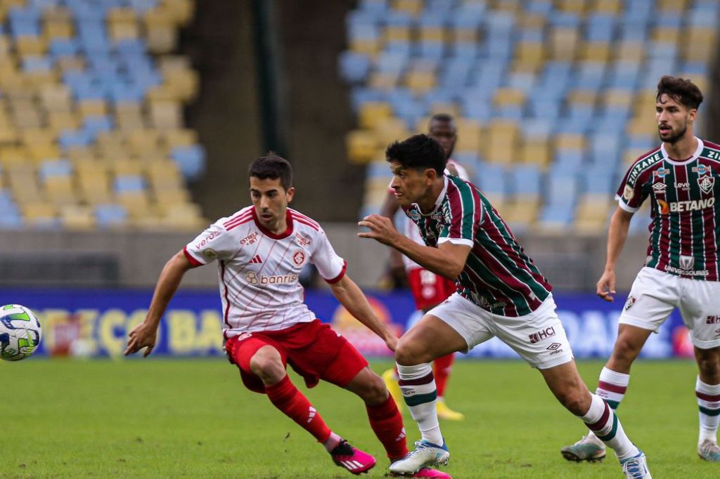 De olho na final da Libertadores, Flu e Inter jogam no Maracanã