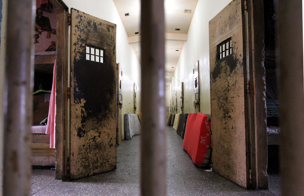 Estudo aponta 306 mortes sob a custódia prisional do Estado em 2022