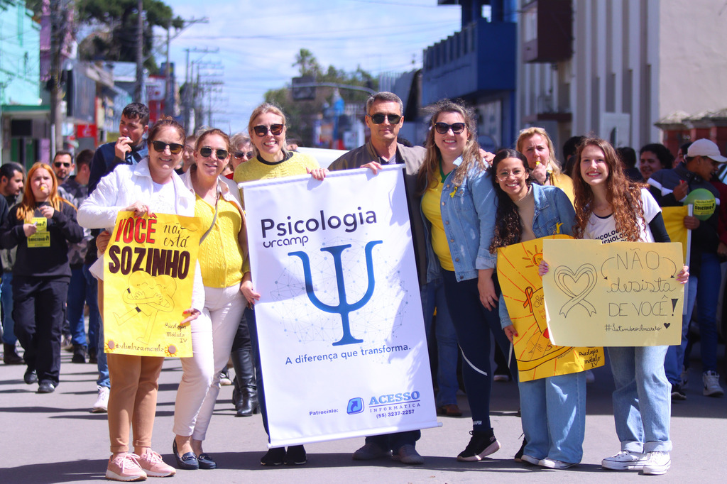 SETEMBRO AMARELO: CAMINHADA DE ALERTA E PREVENÇÃO AO SUICÍDIO.