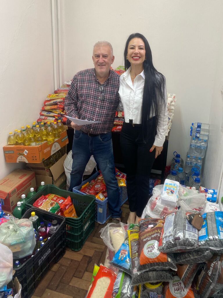 Desfile Solidário arrecadou mais de 1,1 mil quilos de alimentos