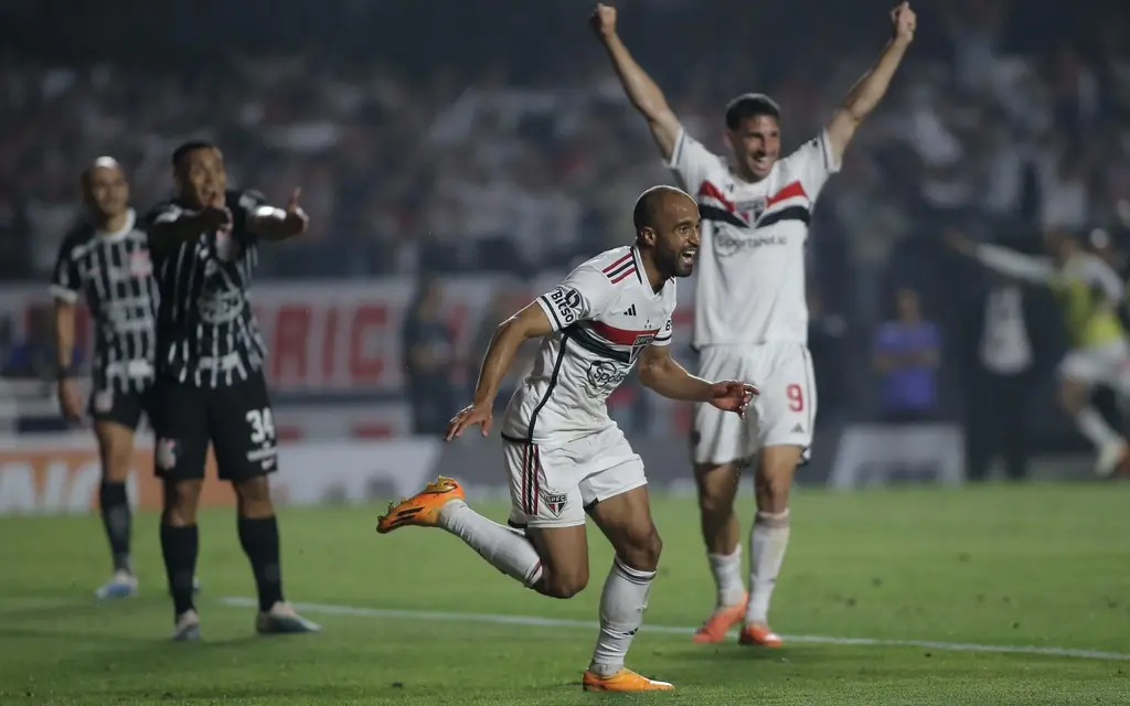 São Paulo e Corinthians se enfrentam em clássico no Campeonato Brasileiro