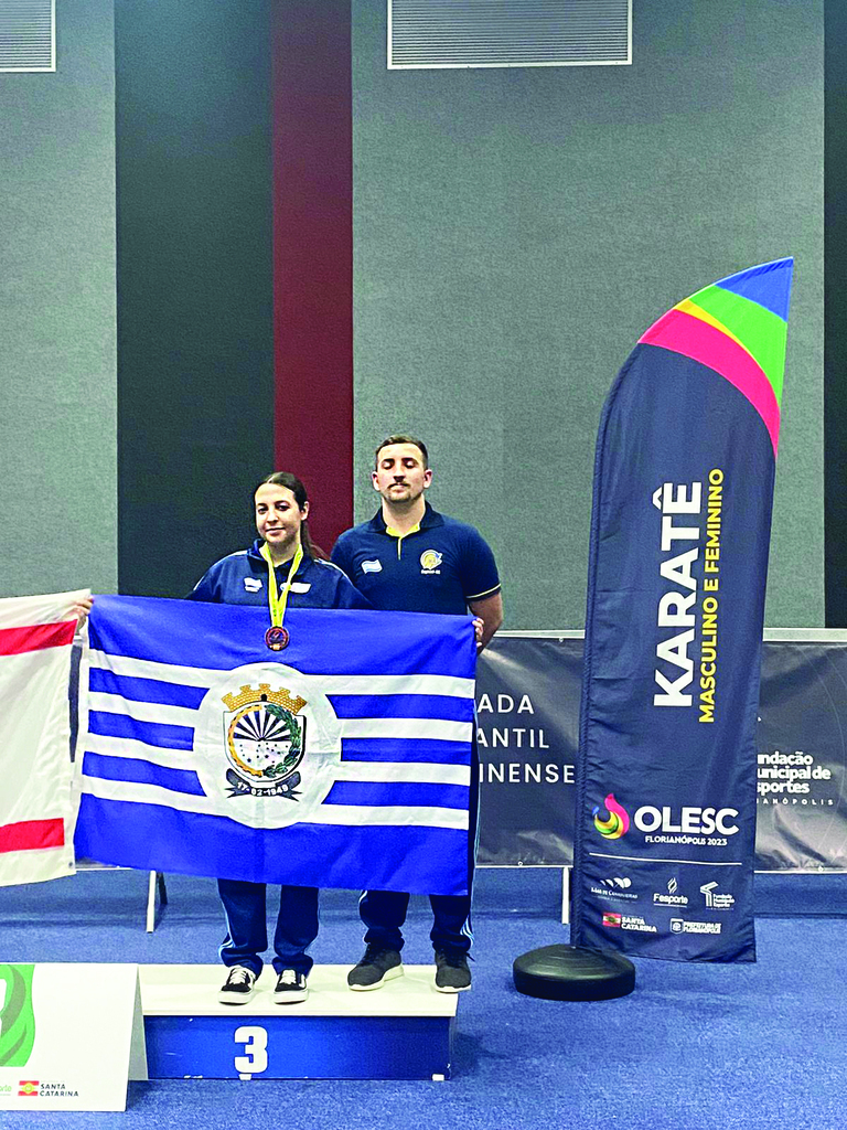 KARATÊ de CAPINZAL conquista Medalha na OLESC em  FLORIANÓPOLIS