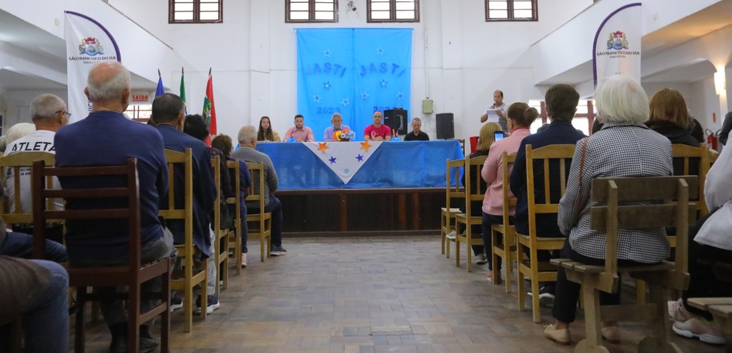 Jogos Abertos da Terceira Idade (JASTI) iniciam em São Francisco do Sul