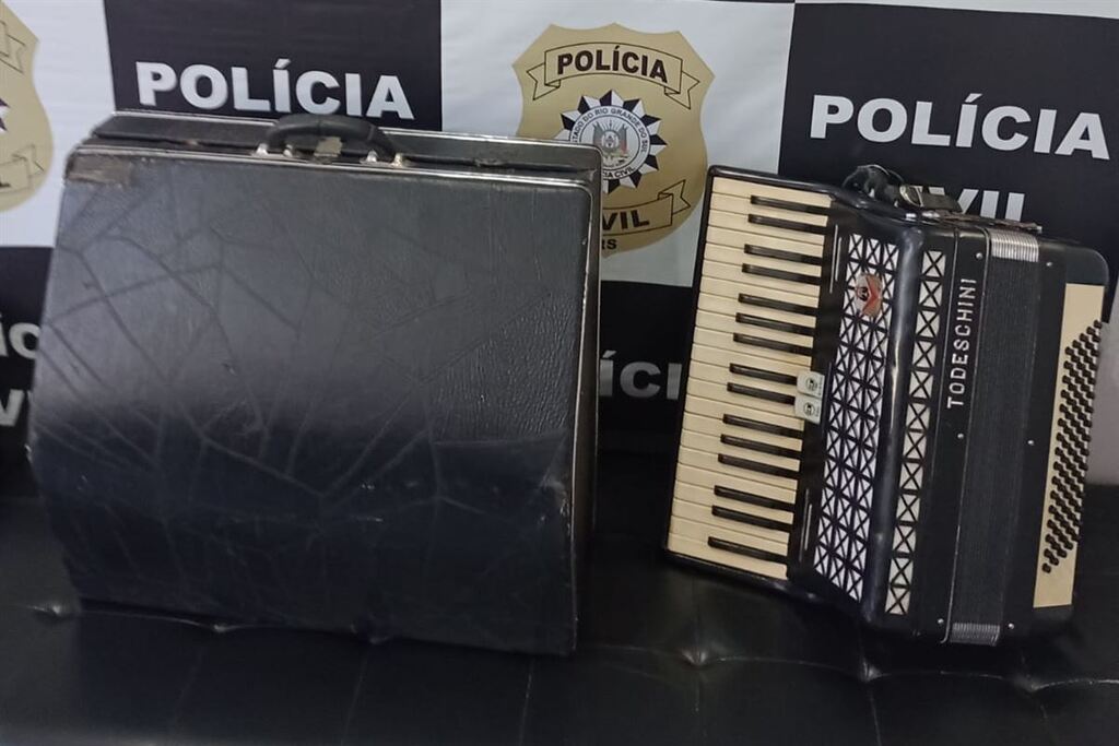 Foto: Polícia Civil - Gaita havia sido furtada de uma residência em São Pedro do Sul no dia 20 de setembro