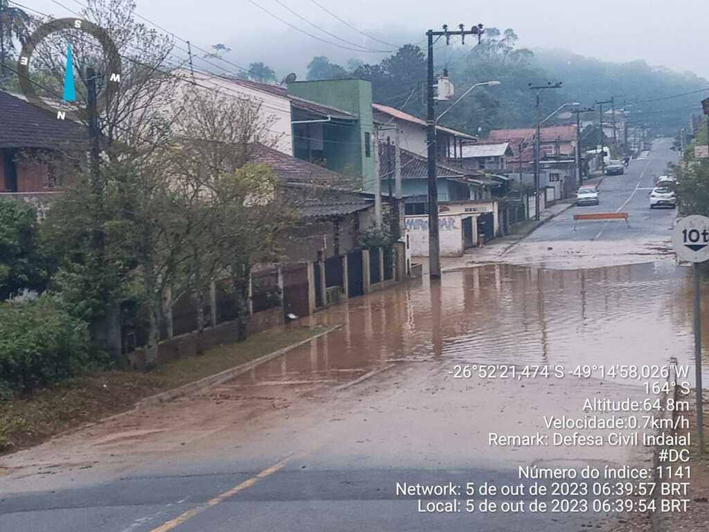 Defesa Civil de Indaial contabiliza ocorrências devido às fortes chuvas