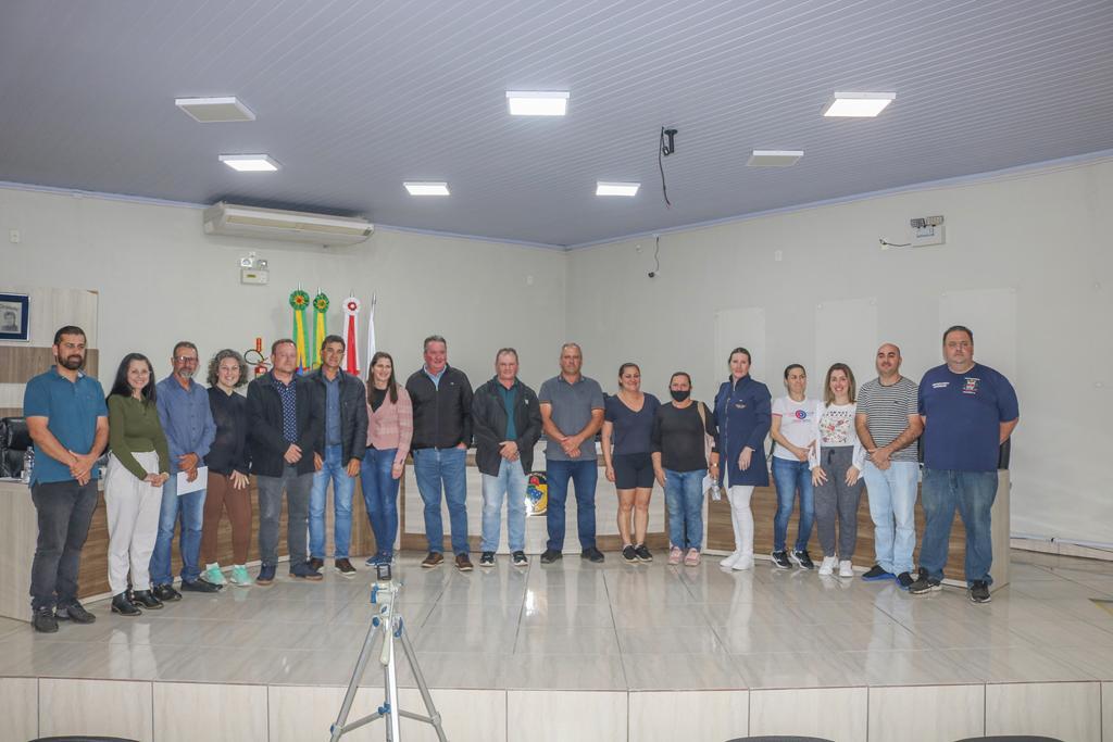 VEREADORES APROVAM PROJETO QUE GARANTE O PAGAMENTO DO PISO SALARIAL DA ENFERMAGEM EM PRAIA GRANDE