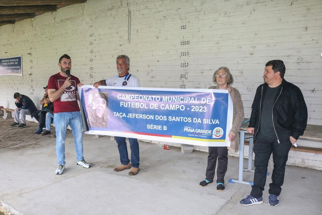 INICIA O CAMPEONATO MUNICIPAL DE FUTEBOL DE CAMPO EM PRAIA GRANDE