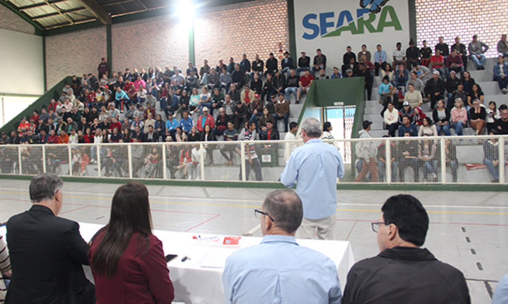  - Assembleia com trabalhadores de Seara foi realizada em maio