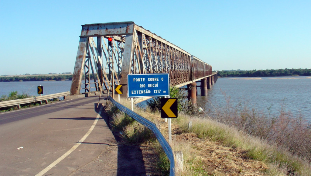 Ponte sobre o Rio Ibicuí, na fronteira oeste, será bloqueada neste sábado, alerta Dnit