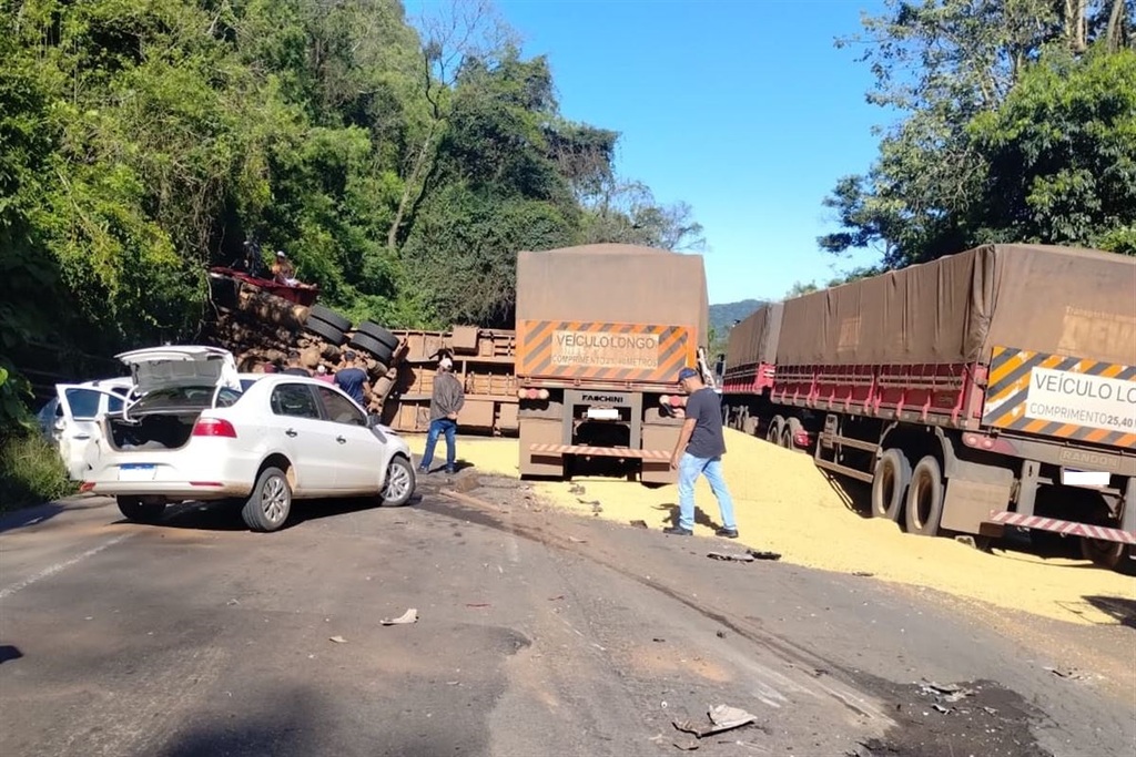 Foto: Divulgação - Trânsito está totalmente bloqueado entre Santa Maria e Itaara