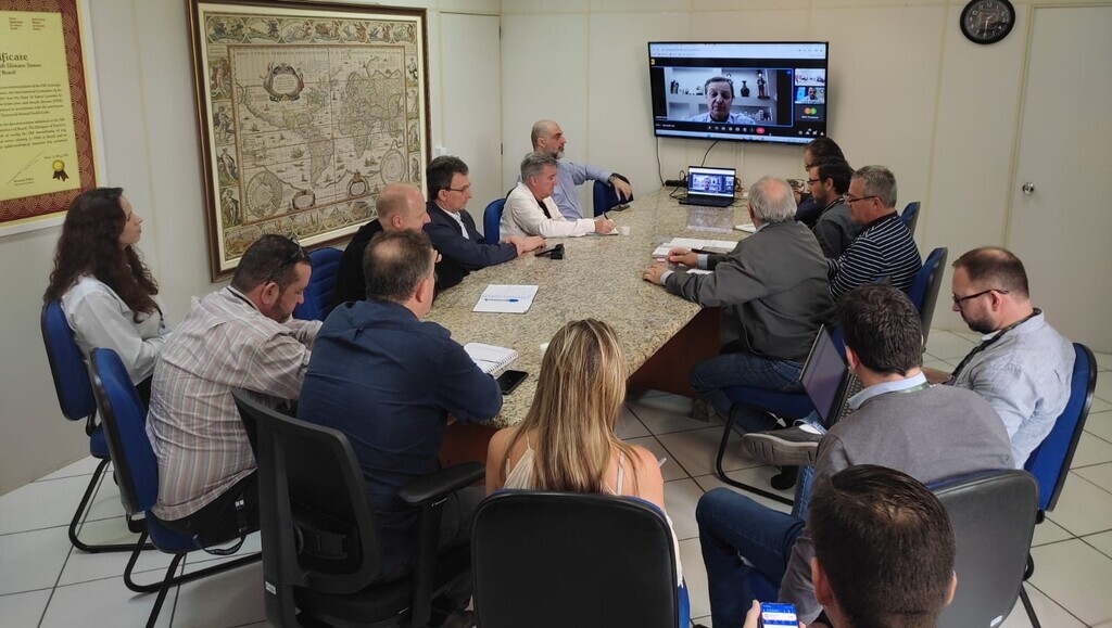 SECOM - 
