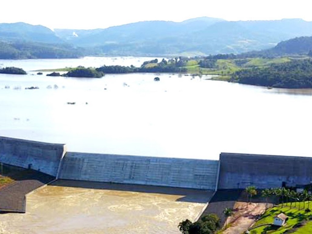 Estado realiza abertura gradativa das comportas das barragens para reduzir níveis dos reservatórios