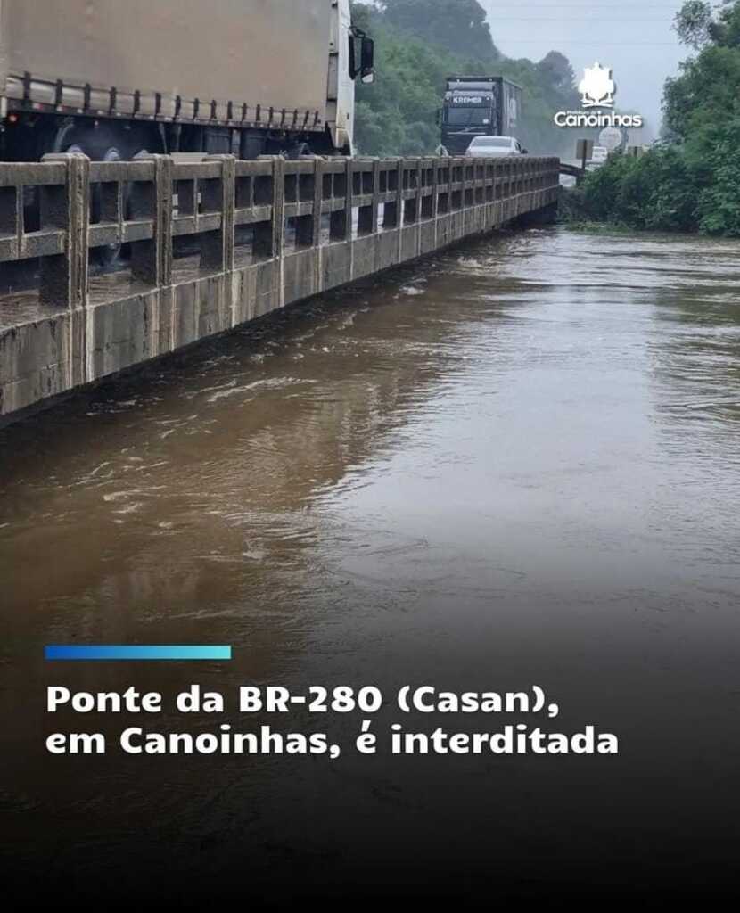 Correio do Norte / Variedades / BR-280 é interditada em Canoinhas