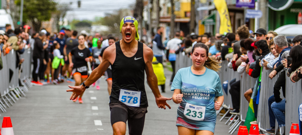 1ª Maratona Sesc de Pelotas movimenta as ruas e atrai atenções; veja os ganhadores e fotos
