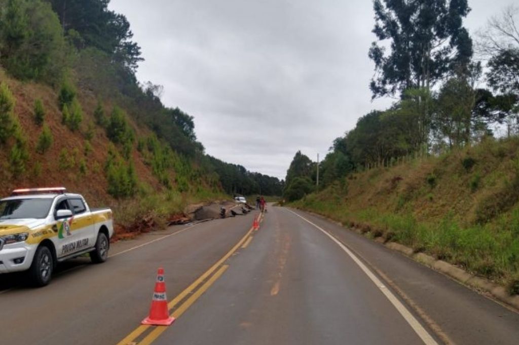  - Estradas da Serra estão liberadas, diz PMRv – Foto: DIVULGAÇÃO/PMRV