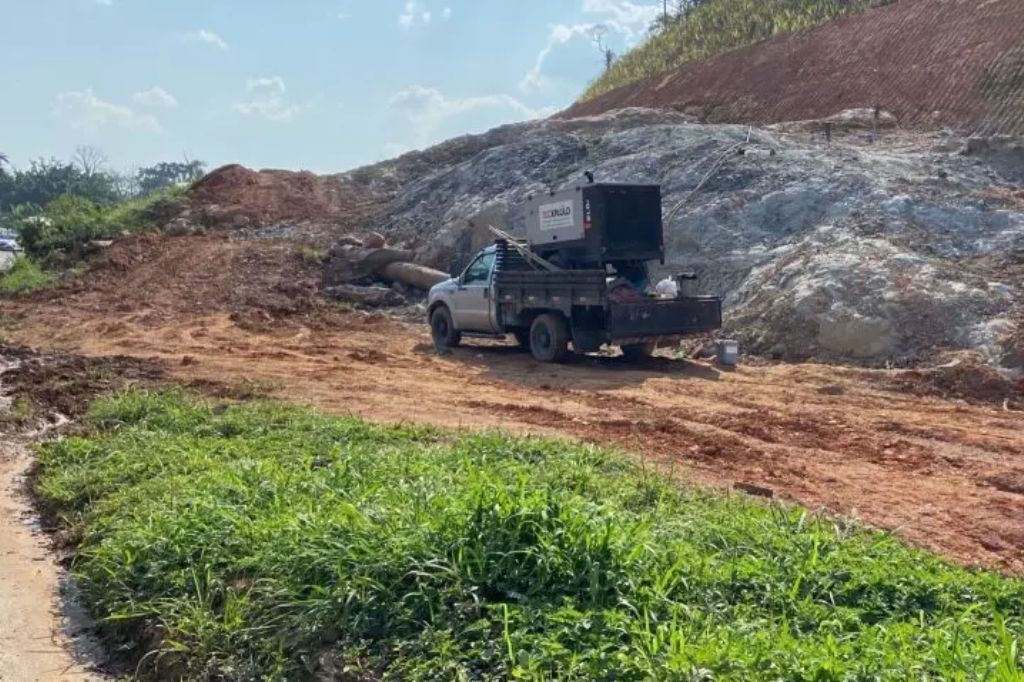 Obras de duplicação interditam trecho da BR-470 nesta quinta-feira; veja qual