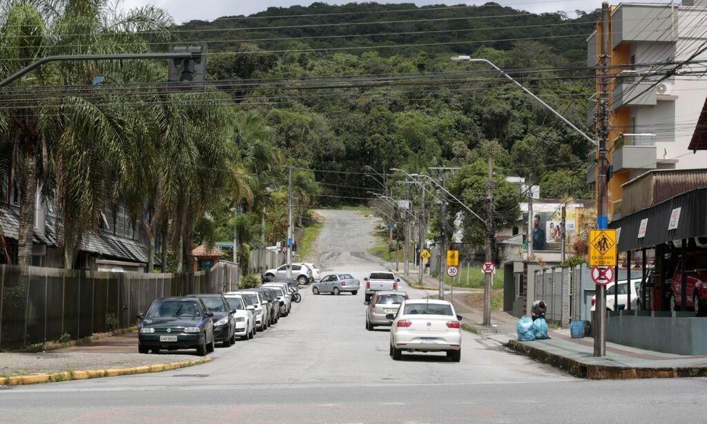 Trecho da Rua Pasteur terá sentido único a partir do final de semana