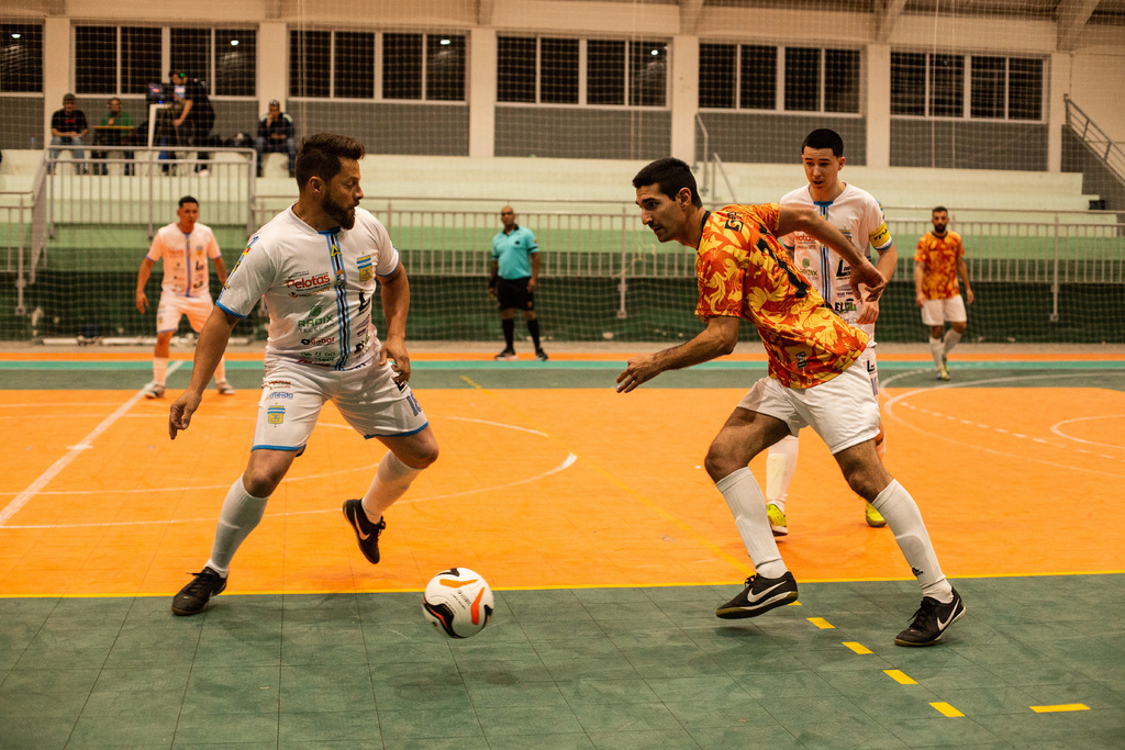 Futsal: fim de semana é de Municipal e estaduais para equipe da região