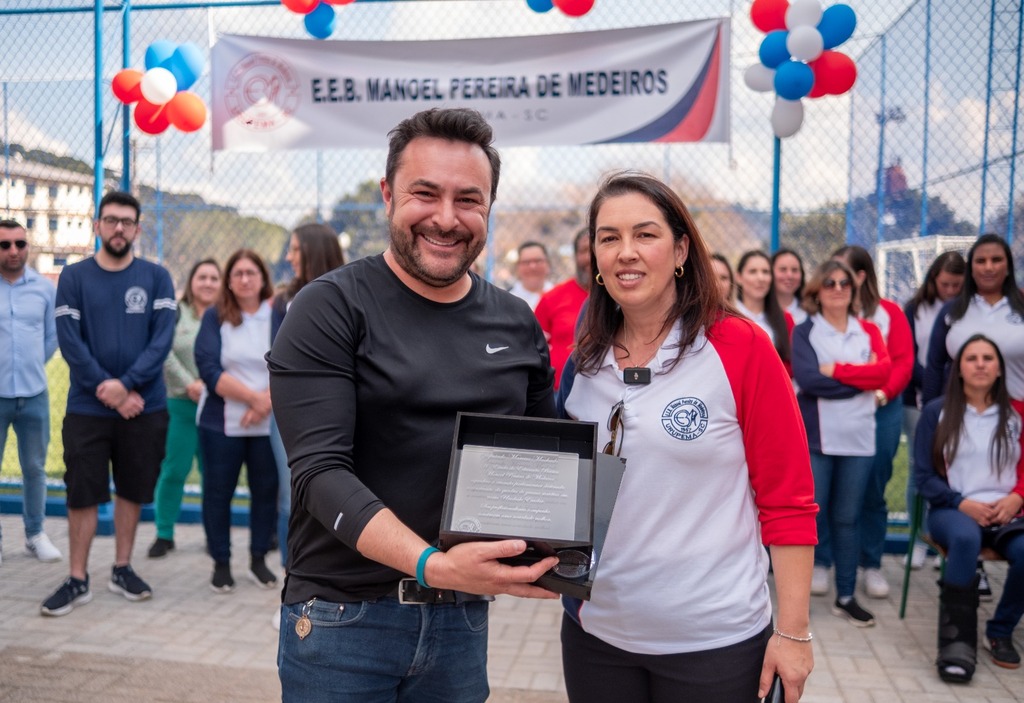 Agora é Lei: Quadras poliesportivas e campos de futebol de escolas, poderão ser abertos para comunidades