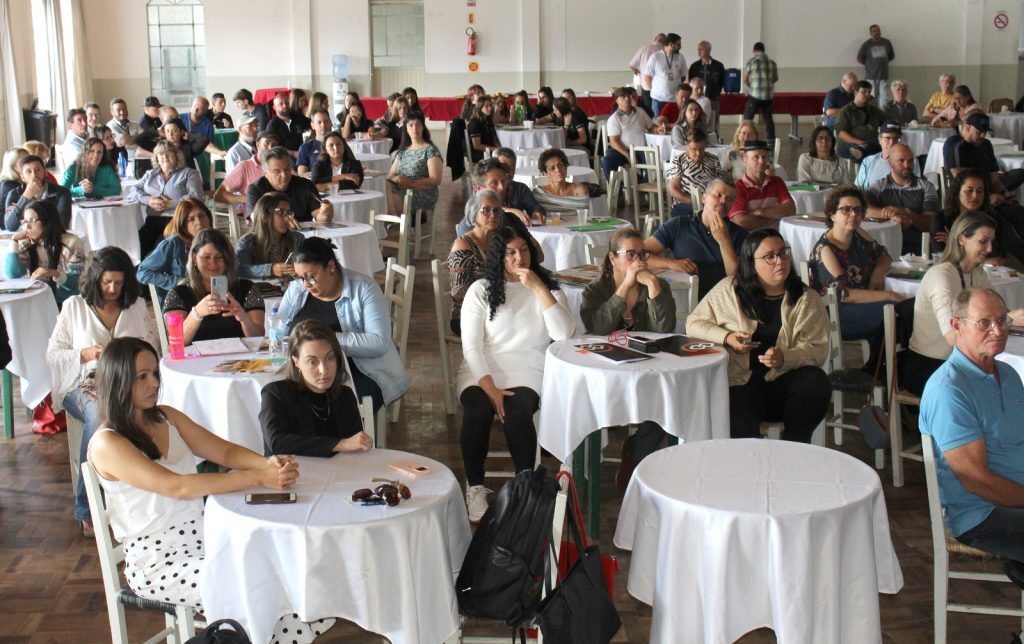 Seminário de Turismo discutiu empreendedorismo na Serra Catarinense