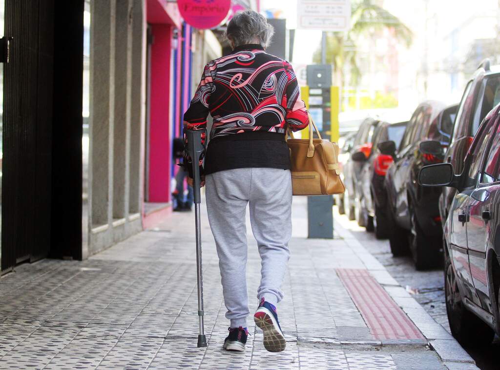 Foto: Jô Folha - DP - Pesquisa indica que Zona Sul possui alto percentual de idosos e mulheres são maioria nas cidades
