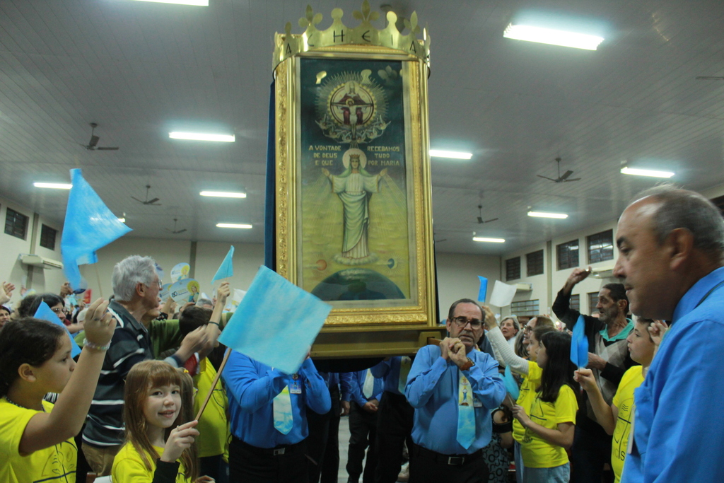 título imagem 1ª noite da Trezena da 80ª Romaria reuniu mais de mil pessoas na Paróquia Nossa Senhora da Glória em Camobi