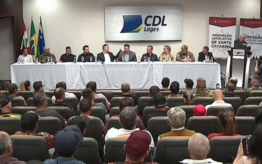 Audiência pública debate caça do javali