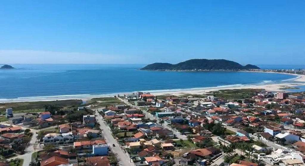 Braços humanos encontrados em praia de São Francisco do Sul